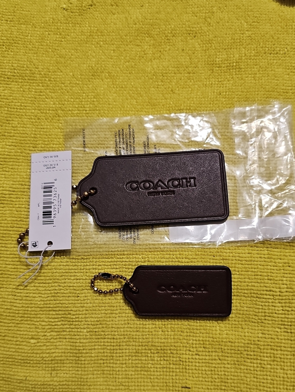 Coach Maple Large Hangtag CBA17 - Picture 2 of 4